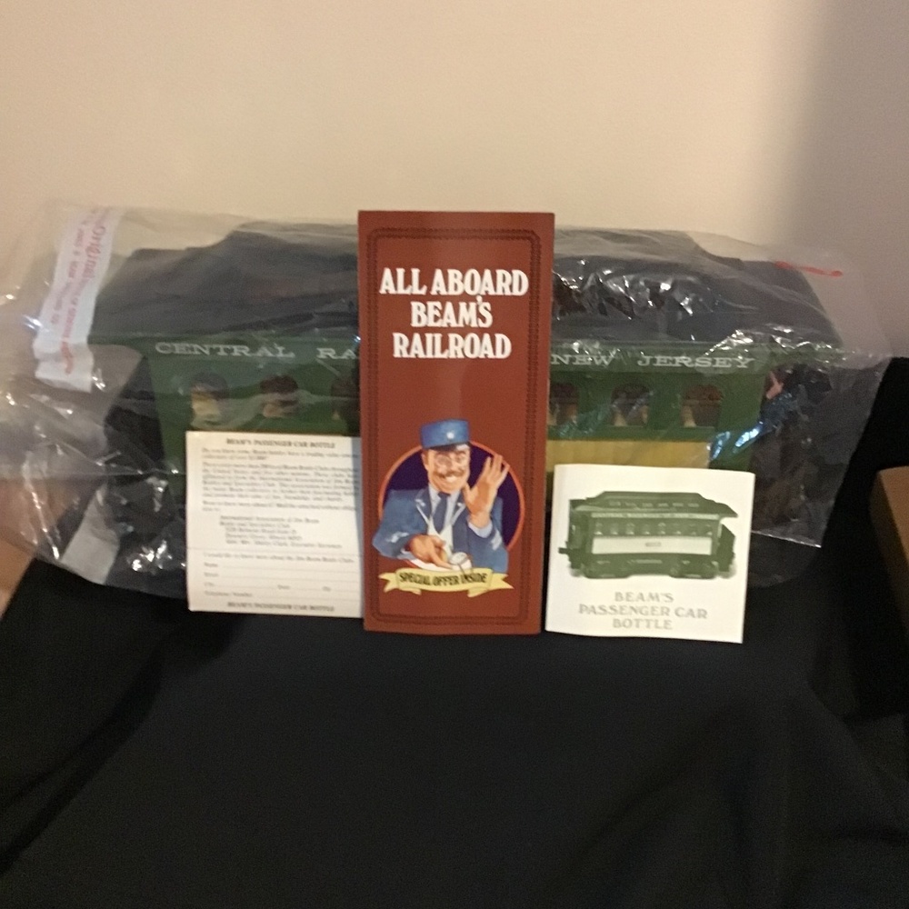 Beam's Passenger Car Decanter #3 in the Beam Train Collectors Wheel Series Empty